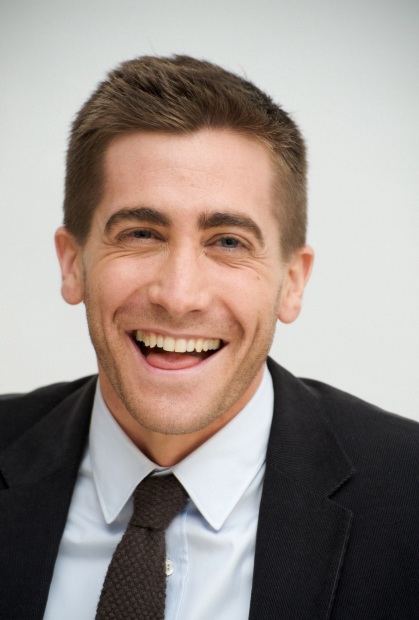 kinopoisk.ru-Jake-Gyllenhaal-1103097.jpg