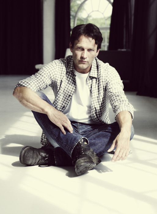 http://st.kinopoisk.ru/im/kadr/1/1/1/kinopoisk.ru-Stephen-Moyer-1112501.jpg