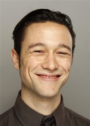 kinopoisk.ru-Joseph-Gordon-Levitt-1195396.jpg