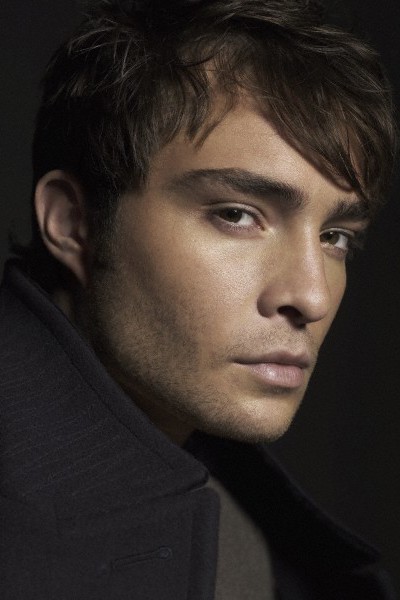 http://st.kinopoisk.ru/im/kadr/1/2/1/kinopoisk.ru-Ed-Westwick-1218505.jpg