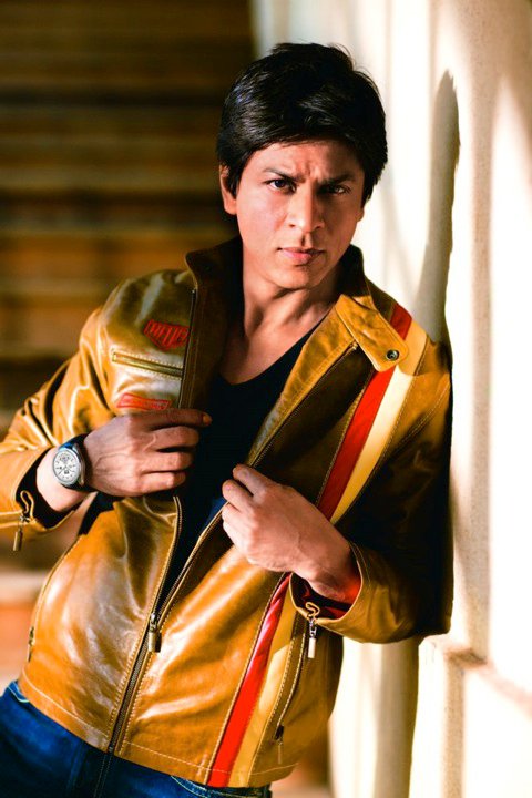 http://st.kinopoisk.ru/im/kadr/1/2/9/kinopoisk.ru-Shahrukh-Khan-1292045.jpg