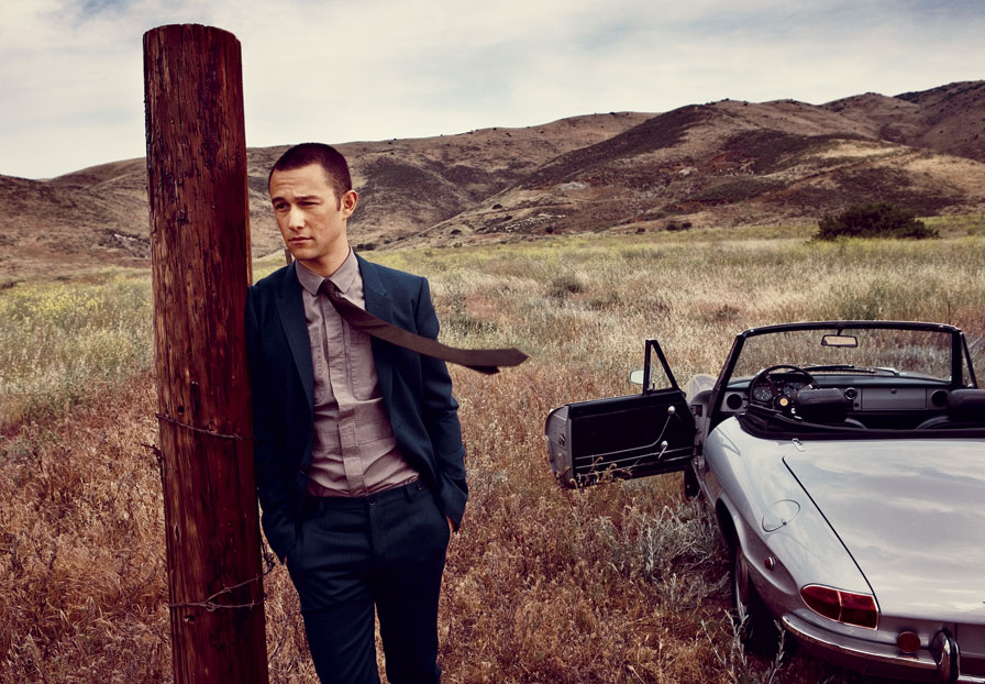 http://st.kinopoisk.ru/im/kadr/1/3/1/kinopoisk.ru-Joseph-Gordon-Levitt-1318550.jpg