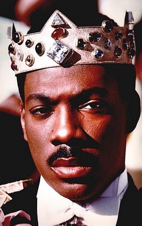 http://st.kinopoisk.ru/im/kadr/3/9/0/kinopoisk.ru-Eddie-Murphy-390379.jpg