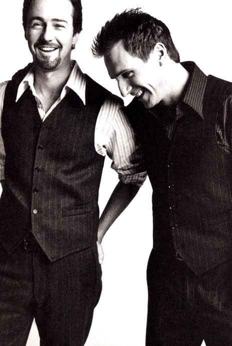 http://st.kinopoisk.ru/im/kadr/4/1/4/kinopoisk.ru-Edward-Norton-414275.jpg