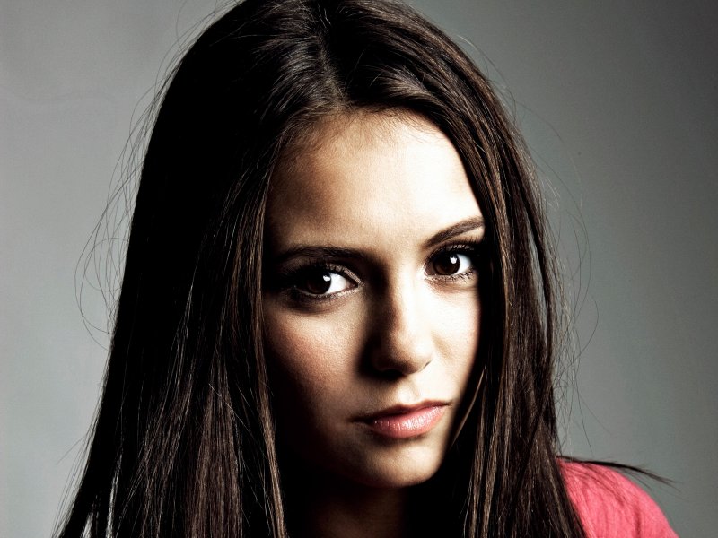 nina dobrev wallpaper. nina-dobrev wallpapers 800x600