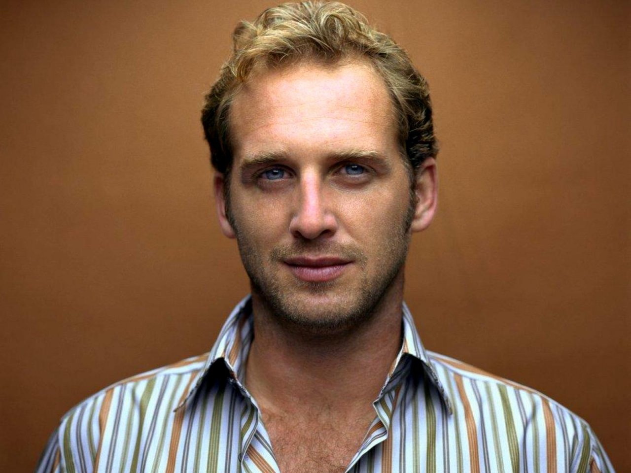 Josh Lucas - Wallpaper