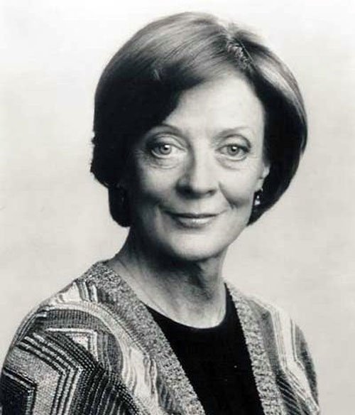 http://st.kinopoisk.ru/im/kadr/1/0/0/kinopoisk.ru-Maggie-Smith-1001434.jpg