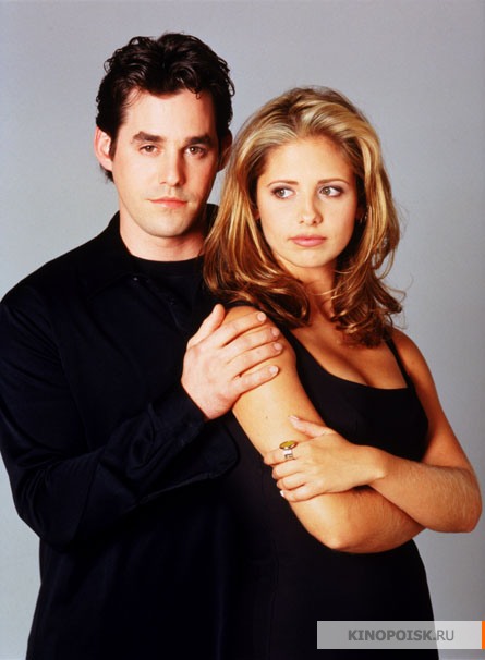 http://st.kinopoisk.ru/im/kadr/1/0/1/kinopoisk.ru-Buffy-the-Vampire-Slayer-1014111.jpg