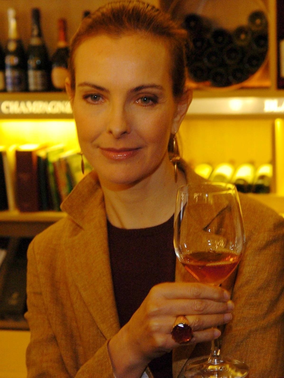 Next photo of Carole Bouquet