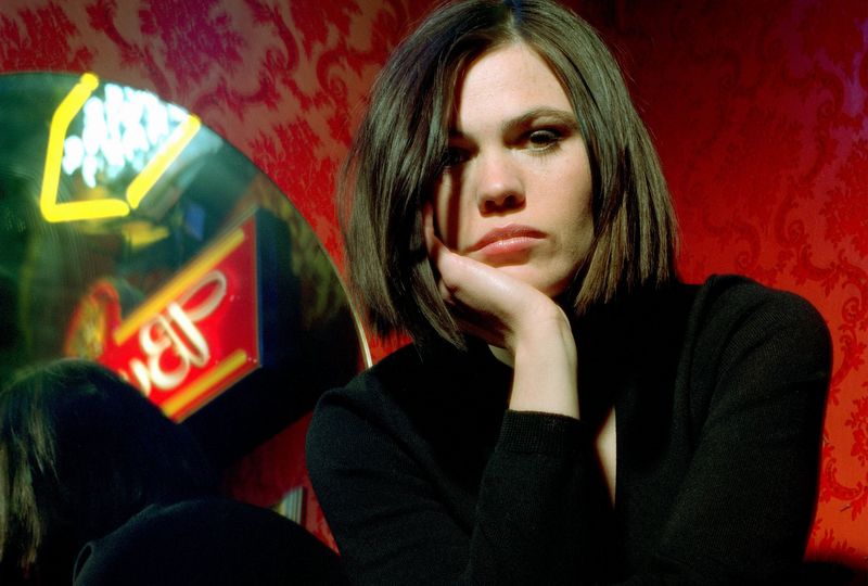 http://st.kinopoisk.ru/im/kadr/2/1/6/kinopoisk.ru-Clea-DuVall-216653.jpg